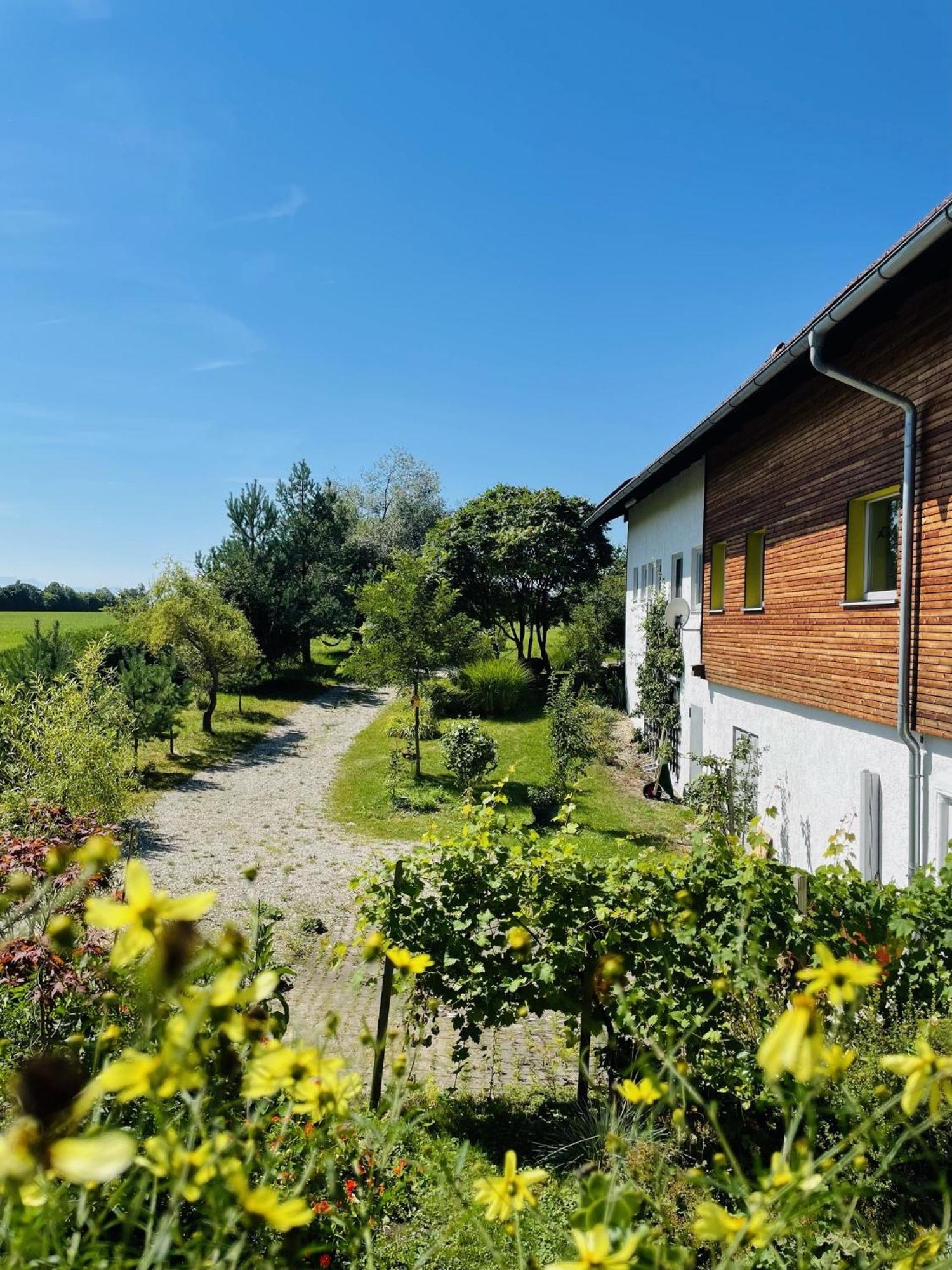 Natur-Retreat Am Leitgeringer See Tittmoning Exterior foto
